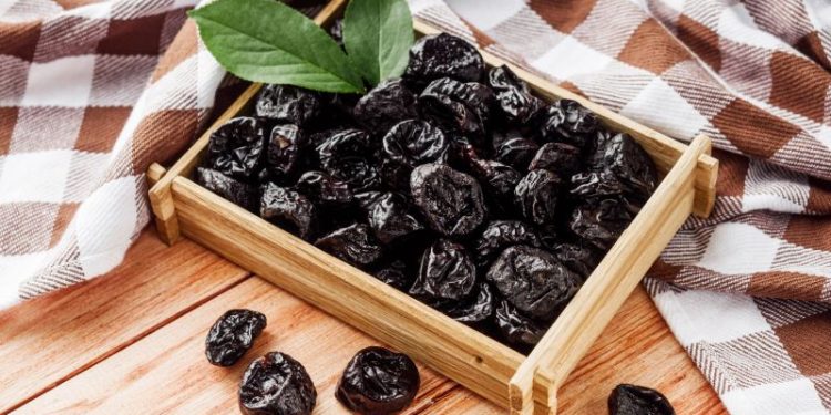 La fruta llena de proteínas que fortalece los huesos e impulsa la producción de colágeno