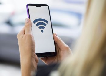 Las tres razones por las que tenés que desactivar el Wi-Fi del celular al salir de casa