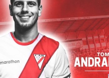 Lo apodaban “el nuevo D’Alessandro” y firmó con un equipo de Bolivia que tiene la camiseta como River