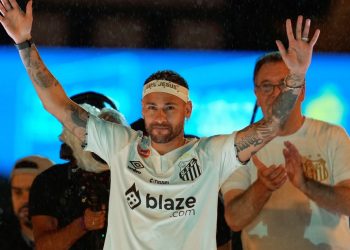 Locura por Neymar: Santos sumó 20.000 socios nuevos en una semana