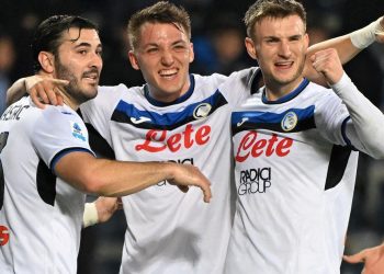 Mateo Retegui anotó y asistió en contundente triunfo del Atalanta