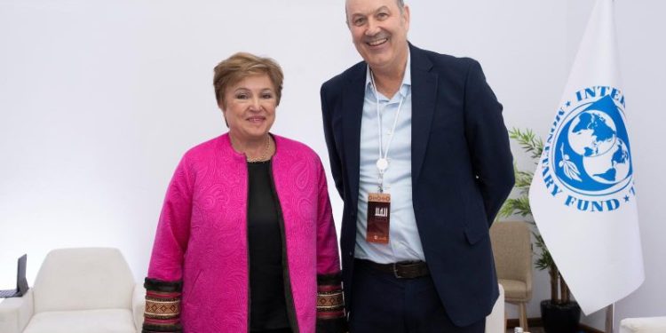 Mientras se negocia el nuevo acuerdo con el FMI, Stuzenegger se reunió con Georgieva: de qué hablaron