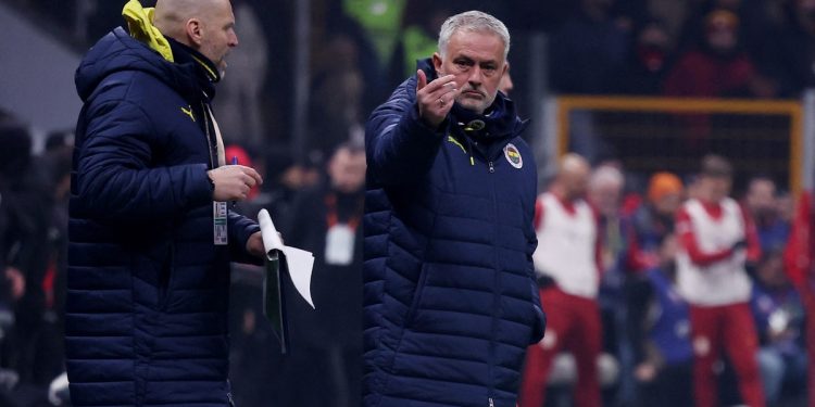 Mourinho será denunciado por racismo