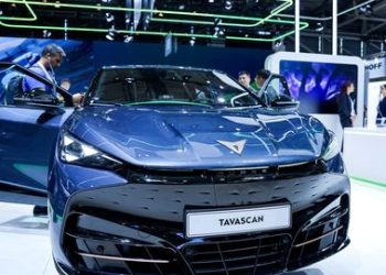 Ni Alemania ni Italia: este país de Europa busca trabajadores jóvenes que hablen español con salarios de hasta 3.000 euros