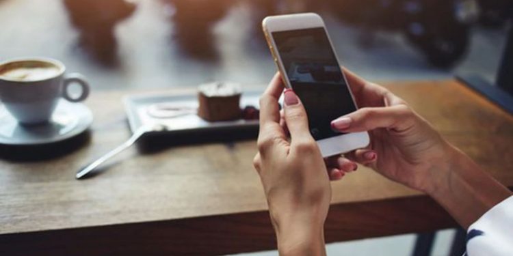 Nunca hagas esto si te conectás a una red de wifi pública o podría dejar tu cuenta en cero