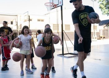 Obras abrió sus puertas para una actividad histórica