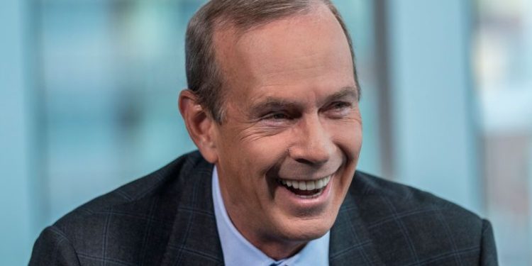 Para el jefe mundial de Chevron, Milei es un “reformador”, con “una agenda seria”