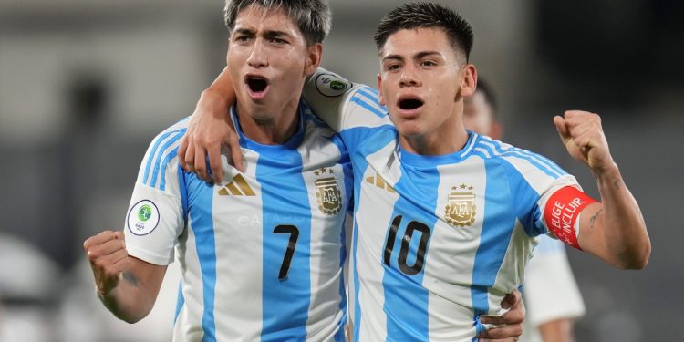 Partidos de hoy, jueves 13 de febrero: horario y cómo ver fútbol en vivo