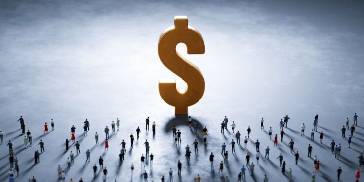 Prevén agresiva competencia de tasas de interés para captar pesos en el mercado