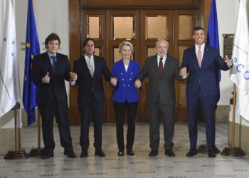 Resisten mercados de América Latina idas y vueltas en EE.UU.: ¿cuánto durará?