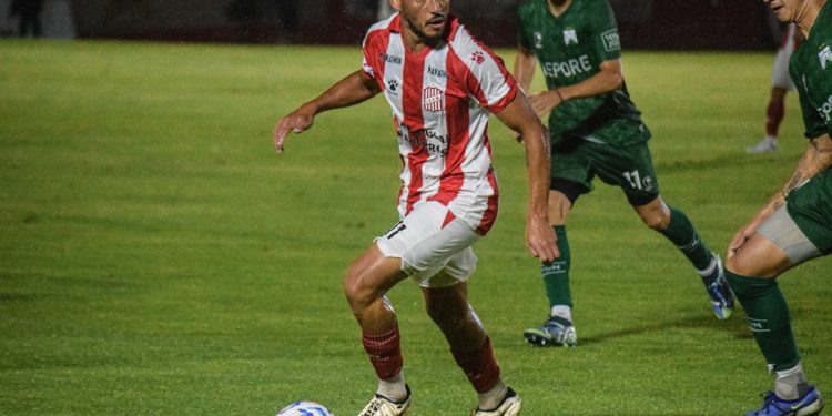 San Martín de Tucumán y un triunfazo agónico ante Ferro