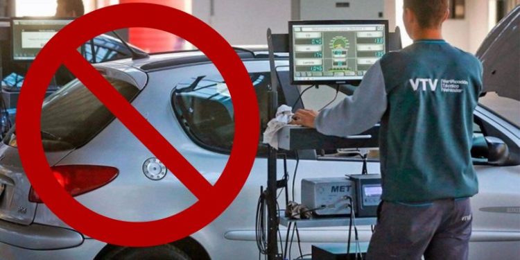Todo sea por “facturar”: Endurecen la VTV con el requisito del parabrisas, mientras permiten miles de autos y camiones viejos circular.