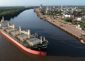 Se presentó una sola oferta por la Hidrovía: cómo sigue la licitación central para el comercio exterior