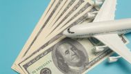Tipo de cambio y competencia fiscal, las sombras turísticas del verano financiero