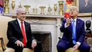 Trump asegura que EE.UU. "tomará el control" de la Franja de Gaza