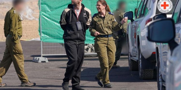 Tregua en Gaza: Hamas liberó al argentino Iair Horn junto con otros dos rehenes