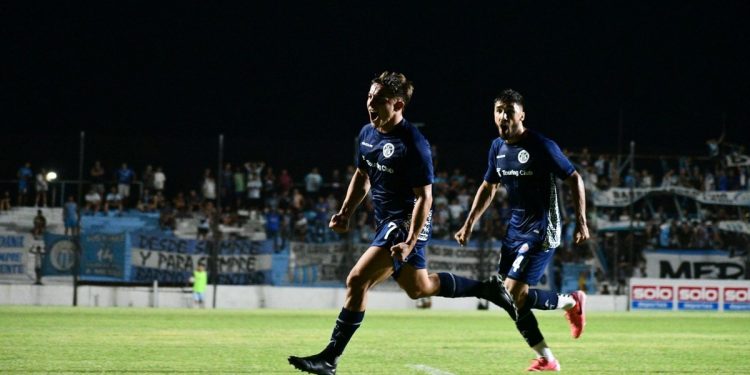 Triunfazo Quemero: Acassuso se hizo fuerte en Merlo y venció a Argentino