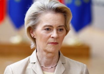 Von der Leyen propone excluir la inversión en defensa de las reglas fiscales de la UE