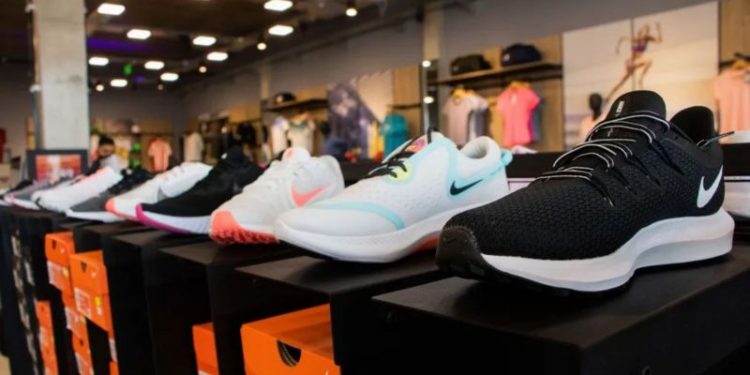 Zapatillas Nike, Adidas y Puma al 50% off: ¿dónde queda el outlet y hasta cuándo estará abierto?