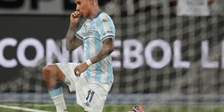 Zaracho y el reestreno goleador en la final de la Recopa