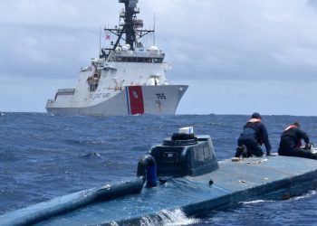 El submarino interceptado en las Azores con 6,5 toneladas de cocaína se dirigía hacia el río Guadalquivir