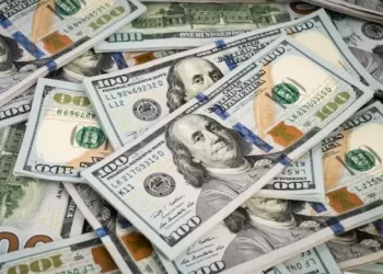 Cobertura del Dólar: El blue toca los $1.300 y marca su mayor suba del año