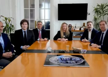 Milei y el PRO refuerzan su alianza en la Provincia de Buenos Aires: reuniones clave en la Casa Rosada con Ritondo y Santilli