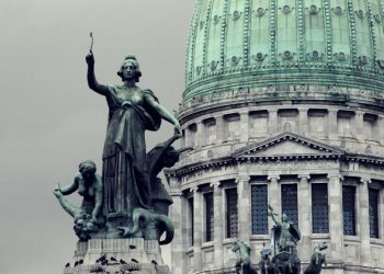 Acuerdo con el FMI: el equipo económico expone ante el Congreso