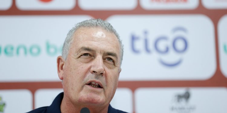 Alfaro, tras el triunfo de Paraguay contra Chile: “Es muy fuerte lo que estamos viviendo”