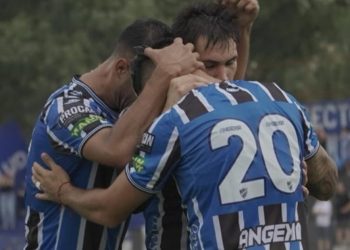 All Boys perdió y se quedó sin cima en el Nacional
