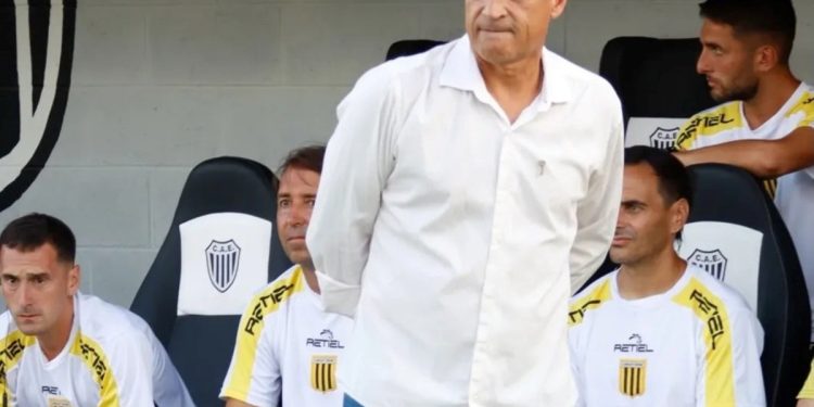 Almirante igualó y Nardozza dejó de ser el técnico