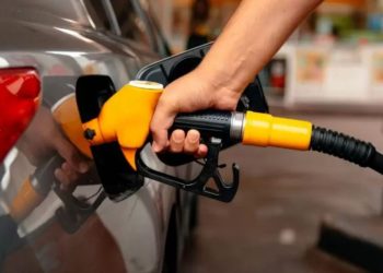 Aumento de la nafta: cuáles son los mejores descuentos en combustibles y pagar el litro más barato