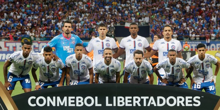 Bahía le ganó a Boston River y jugará a la fase de grupos