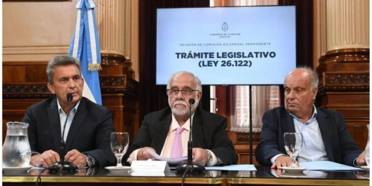 “El Gobierno se posiciona bien con apoyo de aliados y acelera la aprobación del DNU 179/25 para tomar un nuevo crédito con el FMI”