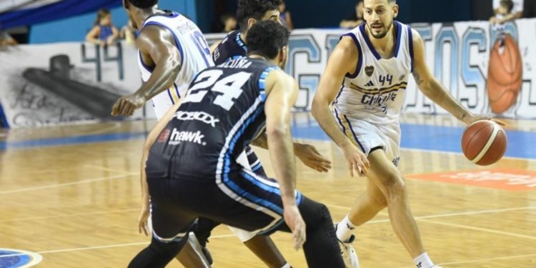 Boca y Riachuelo no aflojan en su pelea por la punta de la Liga Nacional