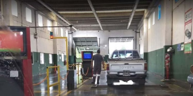 Cambia la VTV: uno por uno, cuáles son los autos que no deberán pagar el trámite en abril