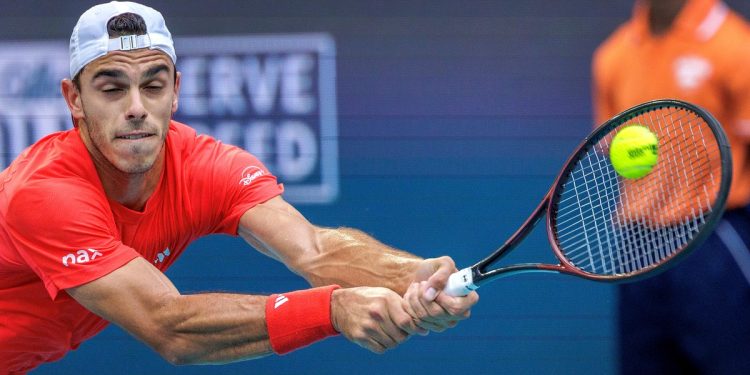 Cerúndolo quedó afuera en Miami tras casi tres horas de pelearla con Dimitrov