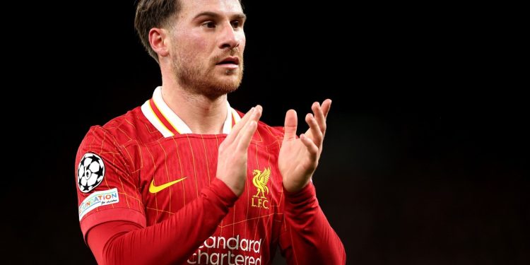 Con Mac Allister, Liverpool va por la Carabao Cup ante Newcastle