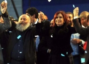 Tras la desestabilizante manifestación de barras bravas y kirchnerismo en Congreso, el ex terrorista Emilio Pérsico, llamó a derrotar al gobierno en las calles.