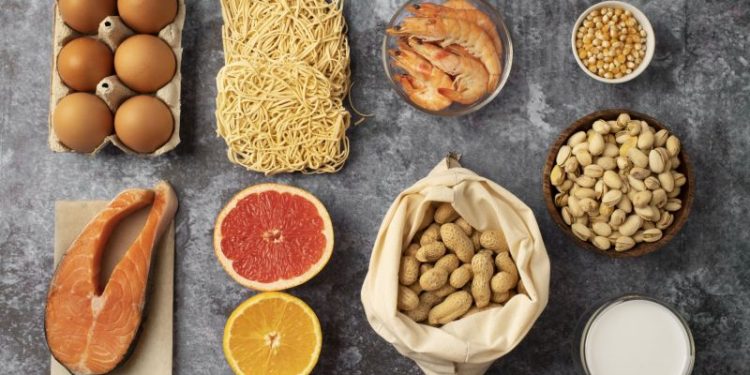 Cuida tu intestino: esta especialista explica cuál es el alimento clave para sentirte más liviano y estar más sano