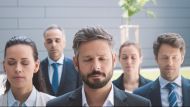 Jefes sin ego: los 7 principios básicos que los líderes tienen que aprender del management cuántico