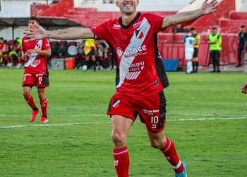 Deportivo Maipú, el inesperado puntero del Nacional