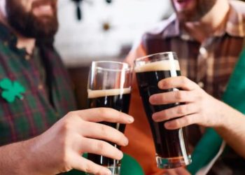 Día de San Patricio: cuándo es y cuáles son los mejores bares con 2×1 en cervezas