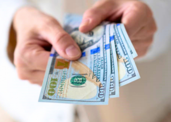 Dólar hoy: a cuánto cotiza el oficial en los bancos de la City este miércoles 26 de marzo