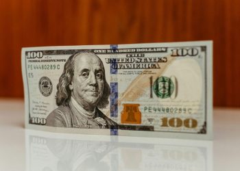 Dólar oficial: así abre la cotización este miércoles 19 de marzo