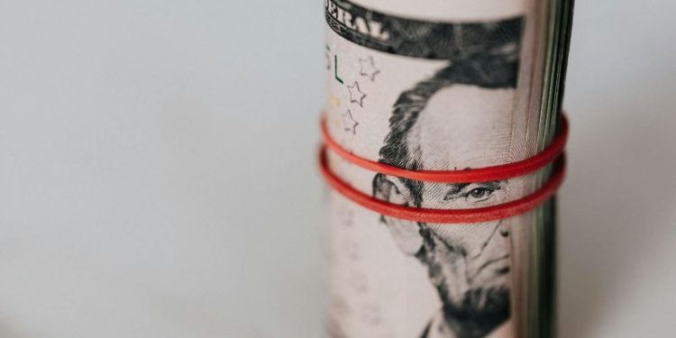 Dólar oficial: así cerró su cotización HOY miércoles 19 de marzo