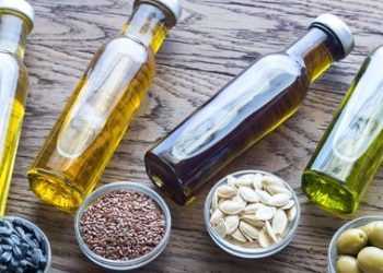 El aceite de oliva virgen extra baja de precio: este es el supermercado donde cuesta más barato