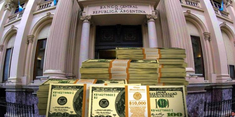 El BCRA vende casi u$s 200 millones: por qué las reservas seguirán cayendo