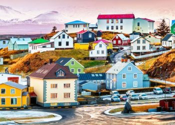 El bellísimo país europeo es el más seguro del mundo, paga sueldos de 8000 euros y busca latinos para trabajar