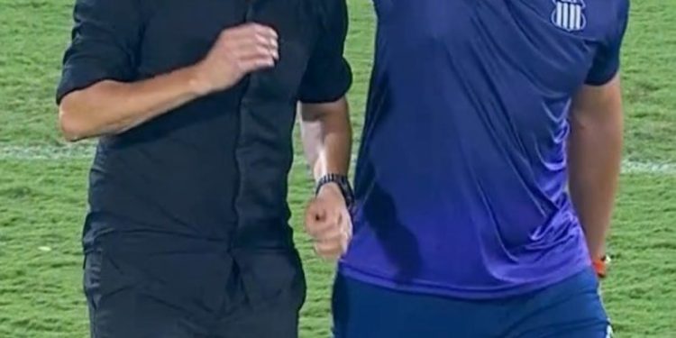 El Cacique Medina: del llanto a tener de hijo a Gallardo